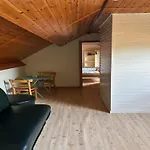 Hébergement de vacances In With Sauna & Garden