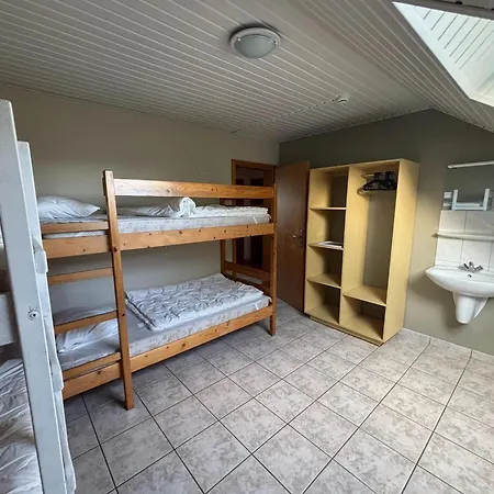 펜션 In With Sauna & Garden *