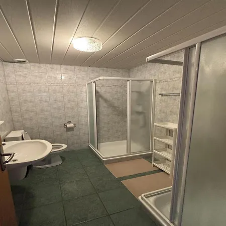 In With Sauna & Garden Semesterbostad Robertville